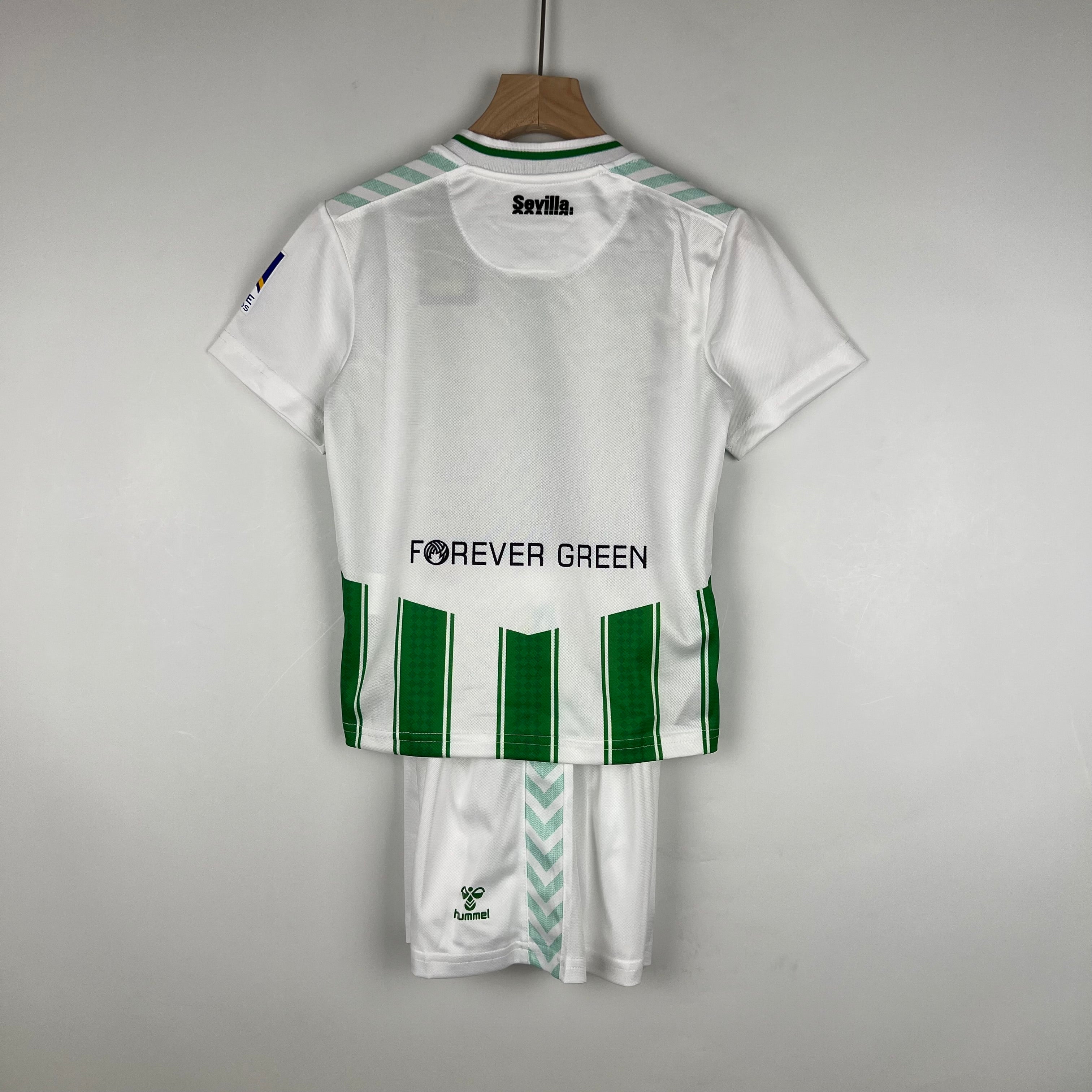 Ensemble Enfant Betis Seville 2023/2024